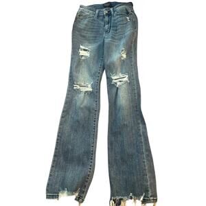 Judy Blue straight fit- distressed